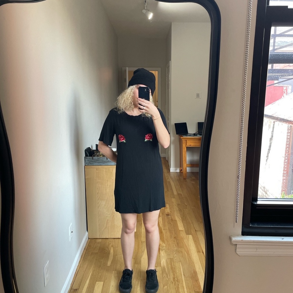 tshirt dress with roses on chest